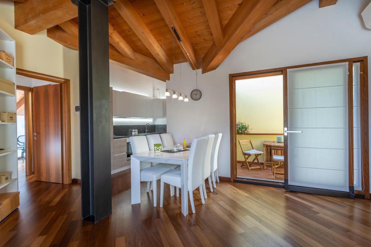 New Deal - Apt With Terrace, Jacuzzi & Netflix Palmanova Exterior foto